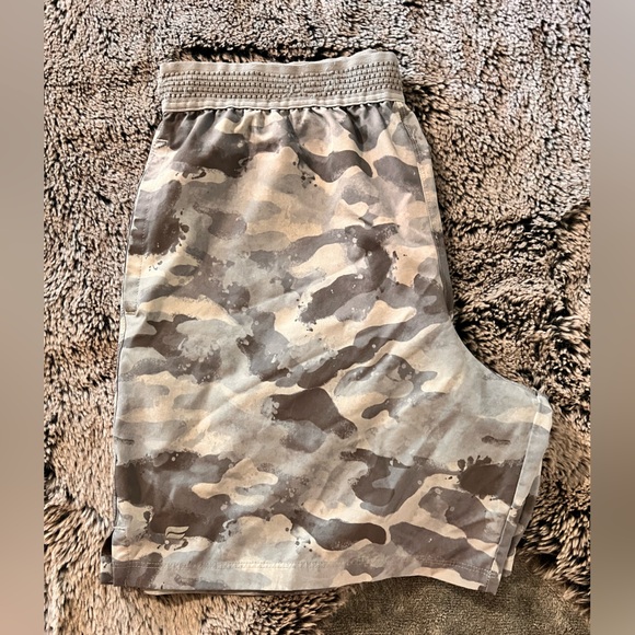 Fabletics Men’s Workout/Gym Short - Assorted Colors/Patterns - Picture 3 of 13